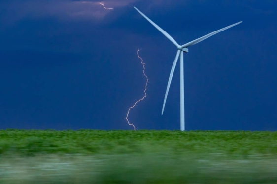 Effective lightning protection systems (LPS) to secure turbines